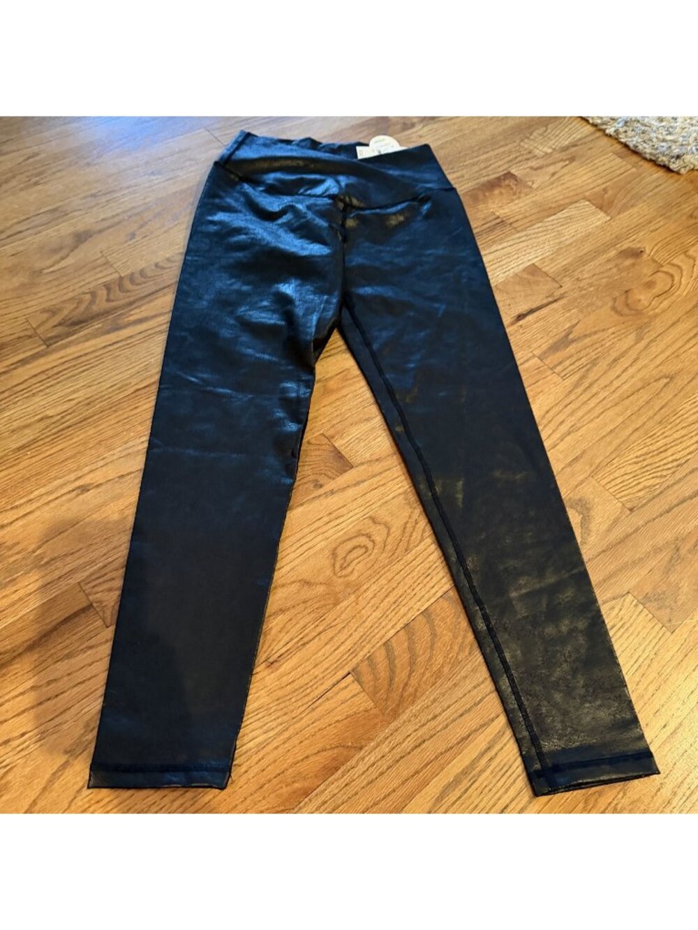 OFFLINE BY AERIE WOMENS LARGE FAUX LEATHER LEGGINGS NEW LARGE